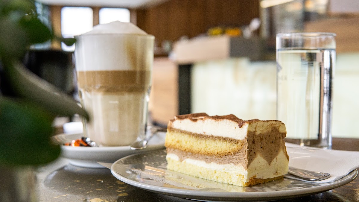 Café Volksgarten Photos 2